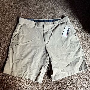 Vineyard Vines Khaki Shorts
